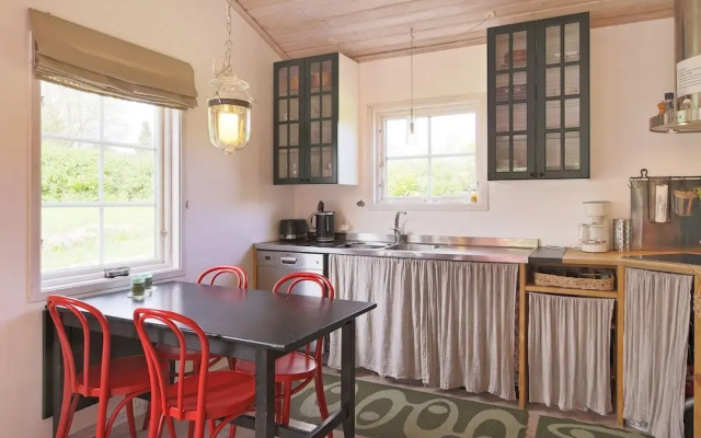 6 Person Holiday Home in Dronningmolle-by Traum