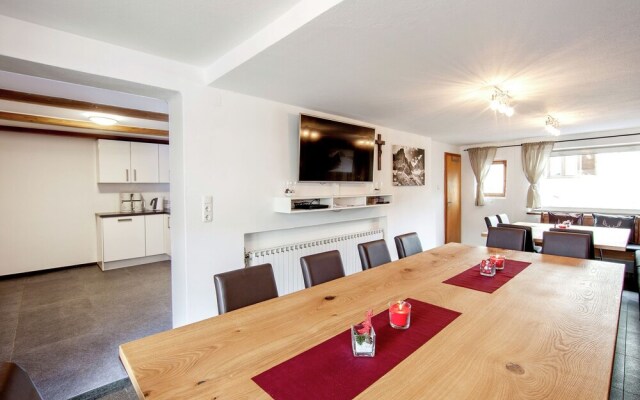Spacious Chalet in Kirchberg near Ski Area