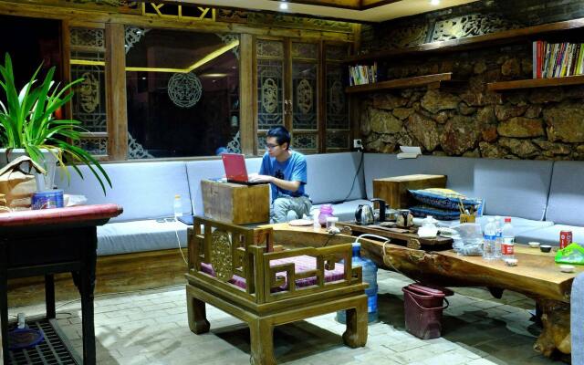 Lijiang Baisha Holiday Resort