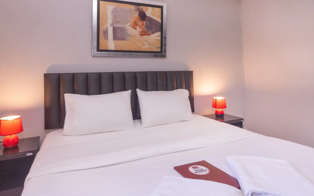 Robin’s Nest Guesthouse & Restaurant