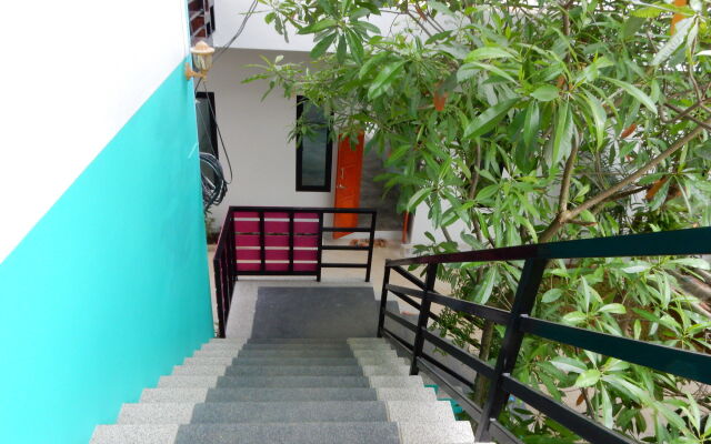 Wandee Bed and Breakfast - Hostel