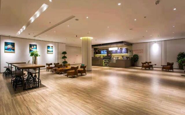 Hanting Hotel Xian Changqing Road Metro Station