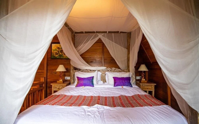 The Jungle Villa