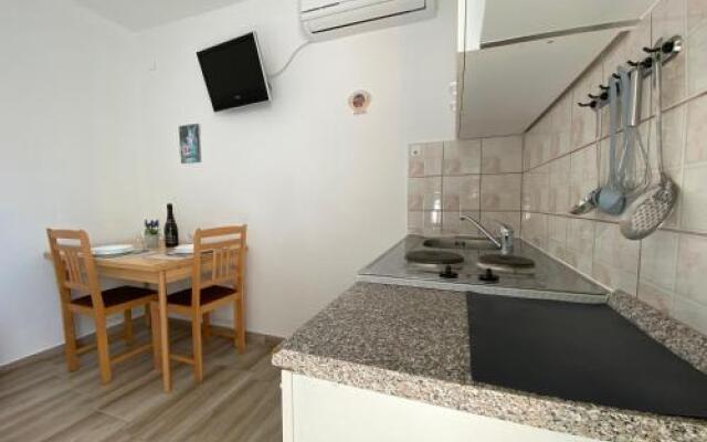 Apartments / Studio Dijana