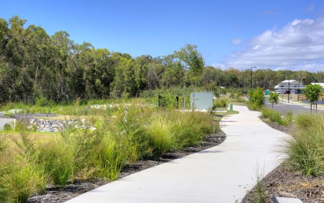 Pet Friendly, new House Peregian Breeze Drive, Peregian Beach