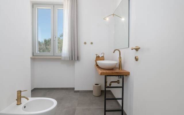 Stunning Villa Surrounded by Olive Trees - Beahost