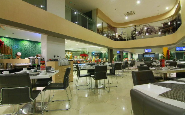 @HOM Simpang Lima Semarang