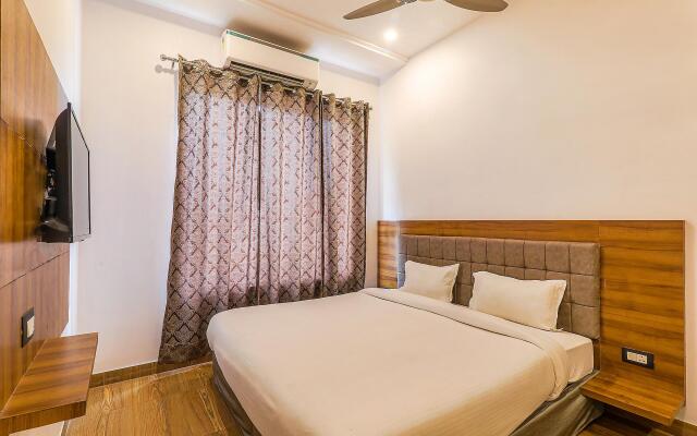 FabExpress Global Inn Gold