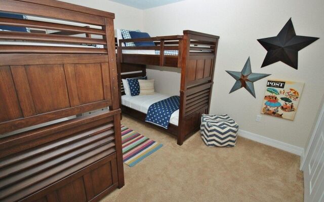 Oceanwalk 18-304 Apartment 3