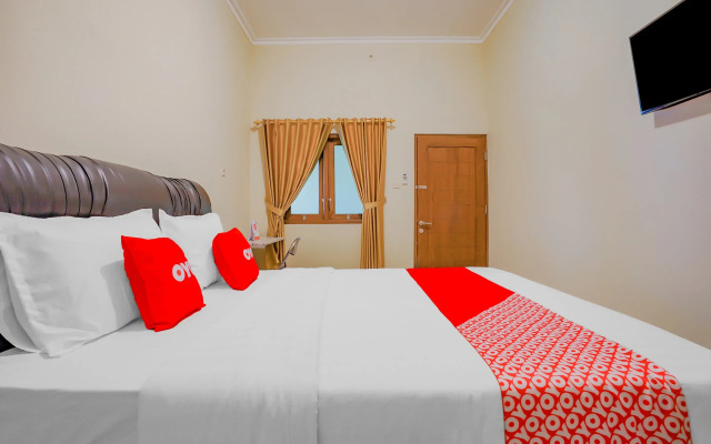 Super OYO 90210 Kenari House Syariah