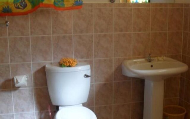 Le Port Guest House