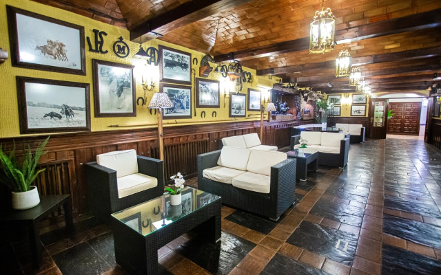 Hotel Conde Rodrigo II by eme hoteles