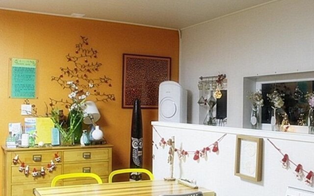 Hul Hul Guesthouse - Hostel