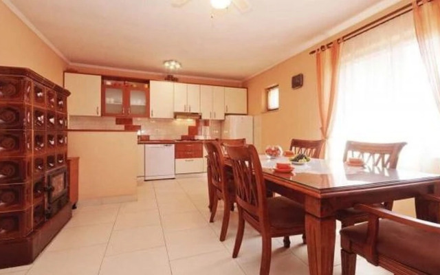 Beautiful Apartment Nora - near the beach