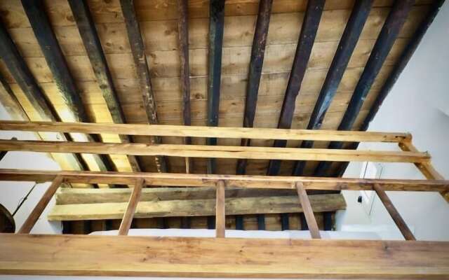 Romantica Mansarda di Mascherona