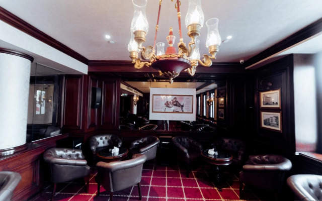 Steigenberger Cecil Hotel