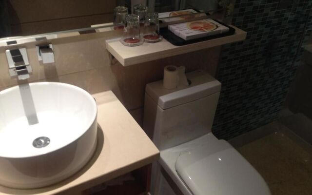 Starway Hotel Zhongshan Lihe Plaza