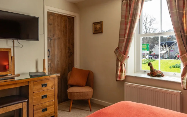 Bridgend House B & B