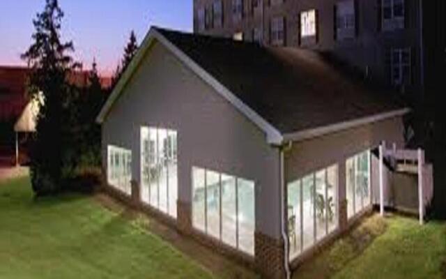 Parkview Inn & Suites Lancaster