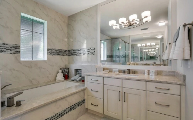 Breakwater Home #54005