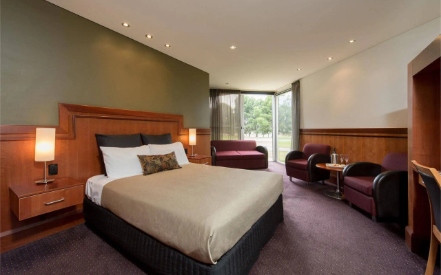 Renmark Resort