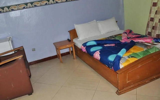 Sada Cruz Hotel & Suites