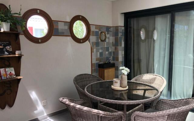 Le Jardin D Eden (Adults Only)