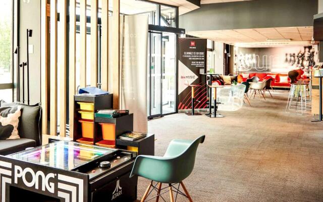 ibis Lyon Gerland Musée des Confluences