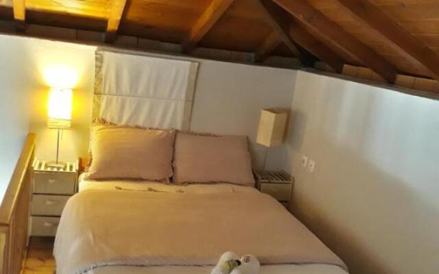 La petit Chariklia's House