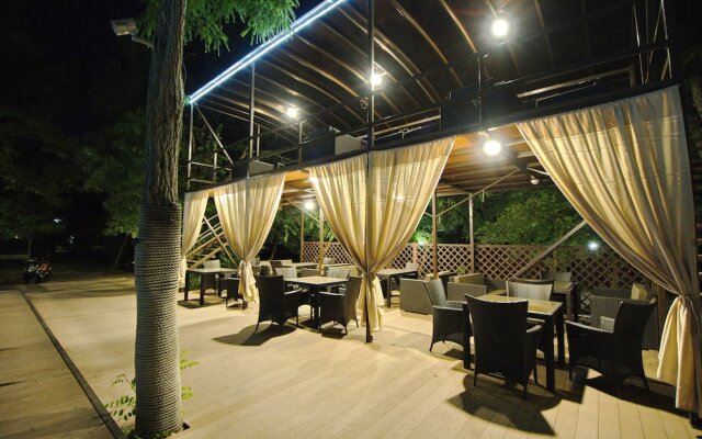 Polyana Cottages