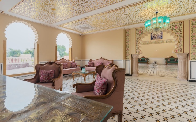 Kesarbagh Palace