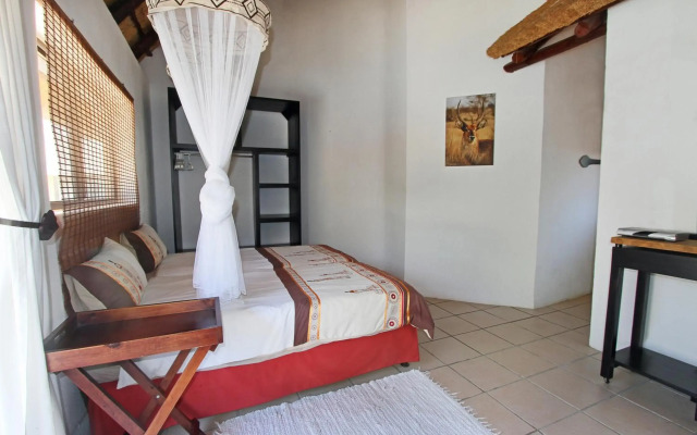 Normann Safari Bush Lodge