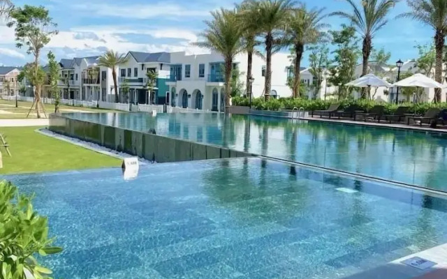 Deluxe 3 Br Bliss House - Novaworld PT