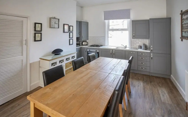 Apartment 2 at Glencoe