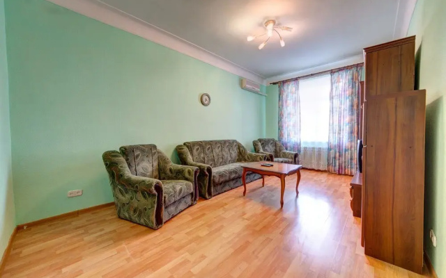 Apartment on Velyka Vasylkivska St, 134