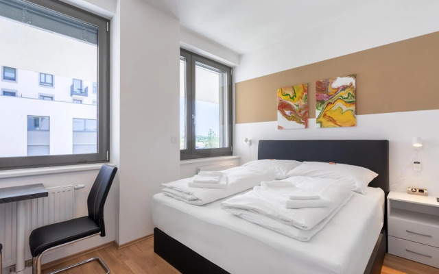 FeelGood Apartments LakeLiving I contactless check-in