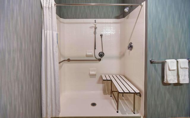 Hampton Inn & Suites Folsom
