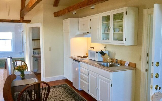 Treadwell Inn