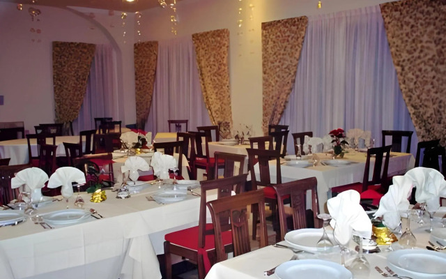 Casale 900