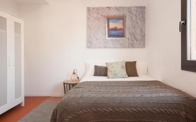 Click&Flat Europa Fira Apartments