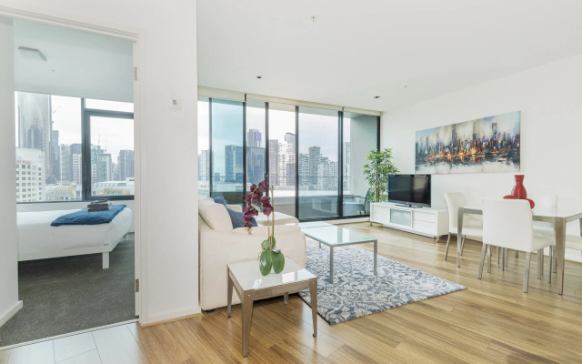 Waterfront Melbourne Apartments