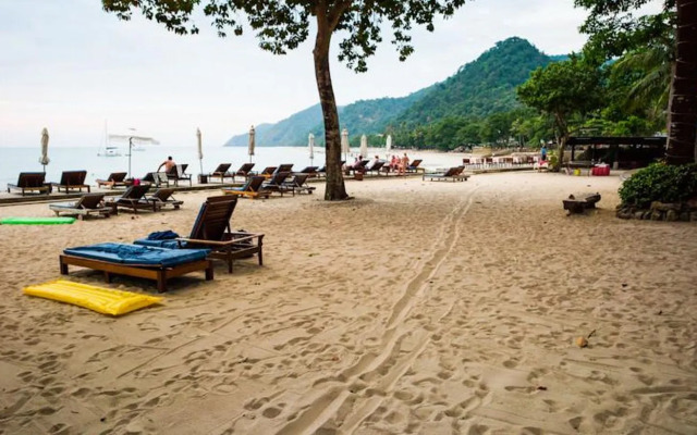 Chang Buri Resort & Spa (SHA Plus+)