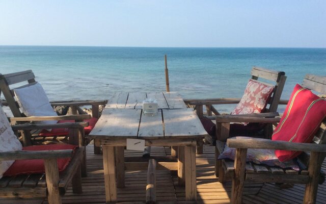 Lanta Riversand Resort