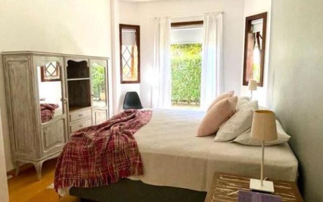 Apartamento do Lago, jardim, condomínio completo