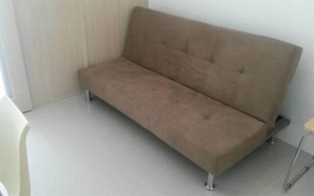 SM Light Residence - 1BR Condo with Balcony FF