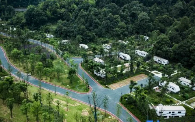 Xiangtan Tuju Camping Shanye Resort RV Homestay