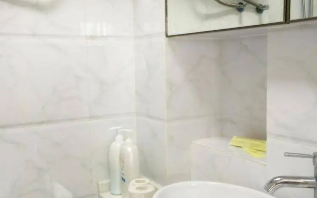 Xingfu Huafu Apartment