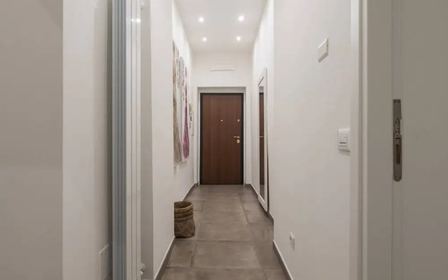 Vatican Suite 2 Levels Completely Renovated