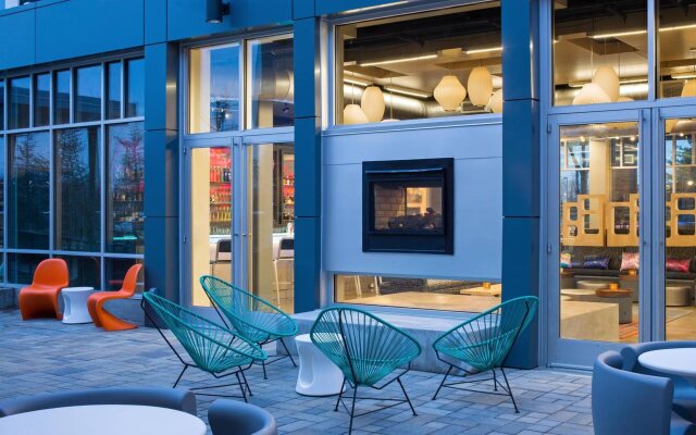 Aloft Louisville East