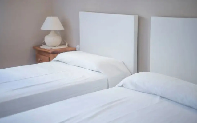 Apartamentos Montserrat 32